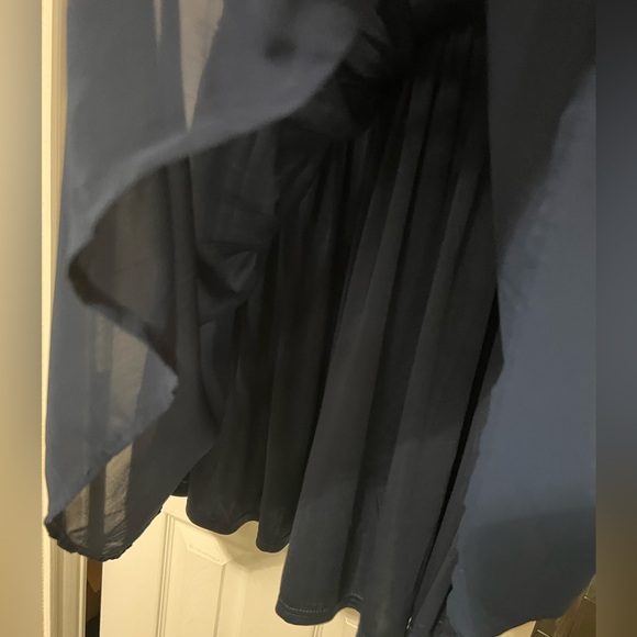 CHARLOTTE RUSSE V-NECK DRESS. SIZE: 2X BUST:23” WAIST:40” NAVY BLUE WITH LINING. - Picture 10 of 12